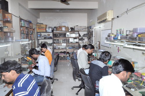 Weaving Machinery Reparing