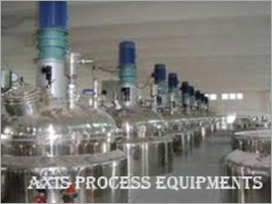 Industrial Chemical Reactors