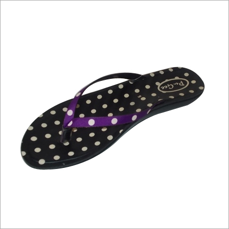 Fashionable Ladies Flip Flops