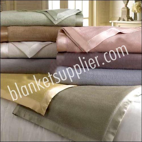 Green Designer Wool Bed Blankets