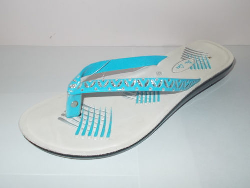 Light Weight Ladies Slippers 