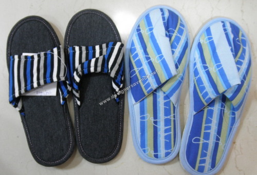 Printed hotel slippers