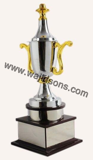 cast metal trophy figures