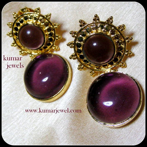 Crystal stone earring.