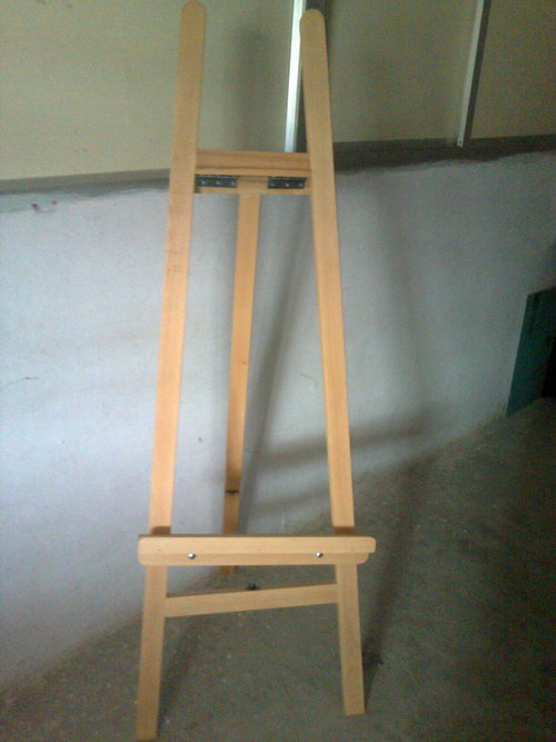 Steam Beech Easel