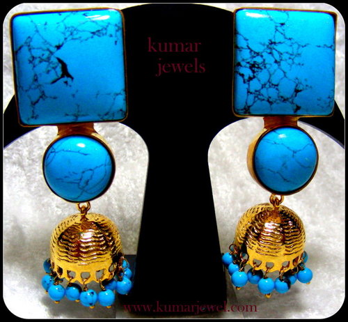 Firoza stone with jhumki earring.