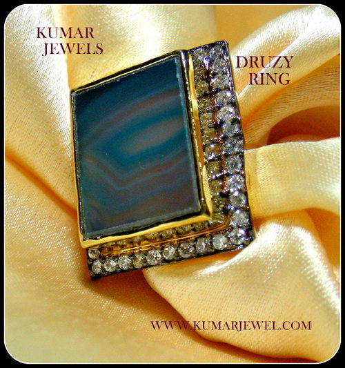 AQUATIC FINGER RING.