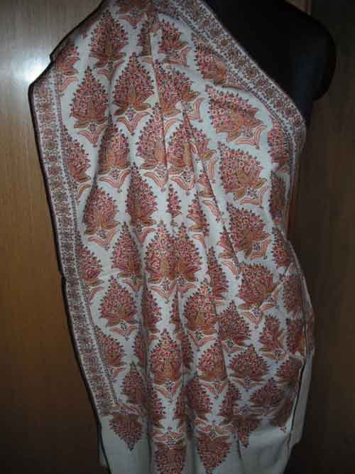 Exclusive hand embroidery shawls 