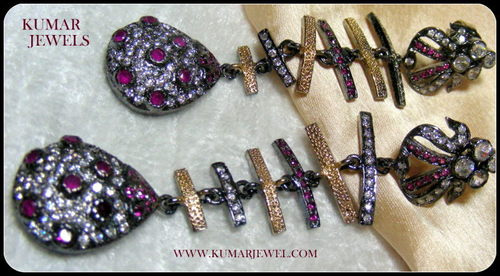 Hallow-in earring.