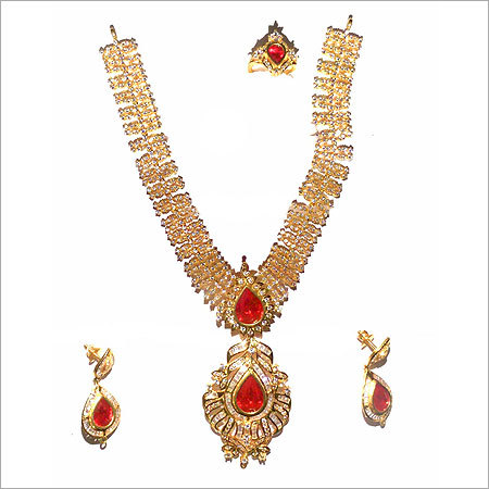 Gold Necklace Set