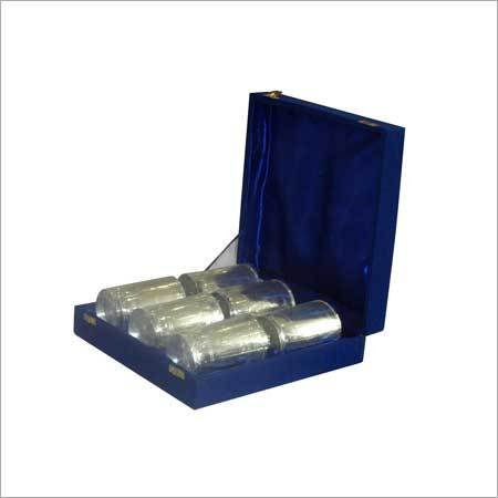 Elegant Gift Piece Glass Set
