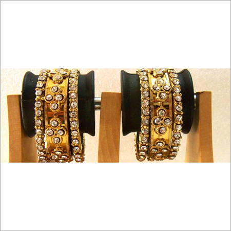 Studded Bangle Set