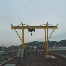 Heavy Duty Gantry Cranes Application: For Construction