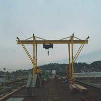 Heavy Duty Gantry Cranes