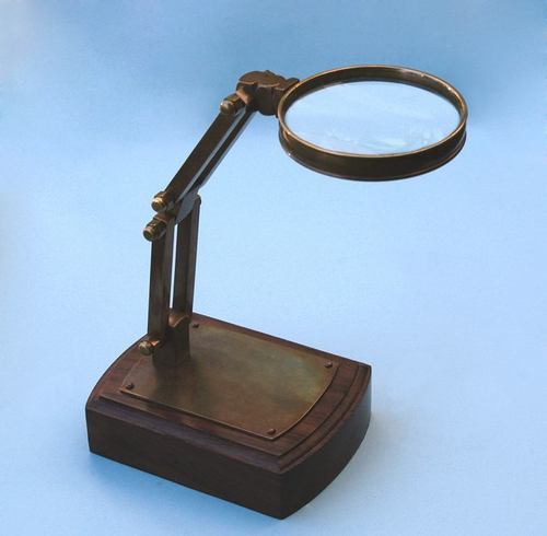 Stand Magnifier