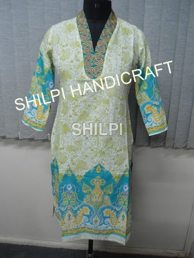 Border Print Kurta