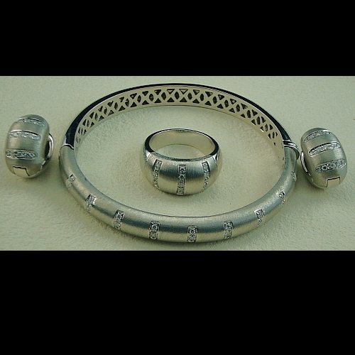 White Gold Bangle, Ring & Earing Set