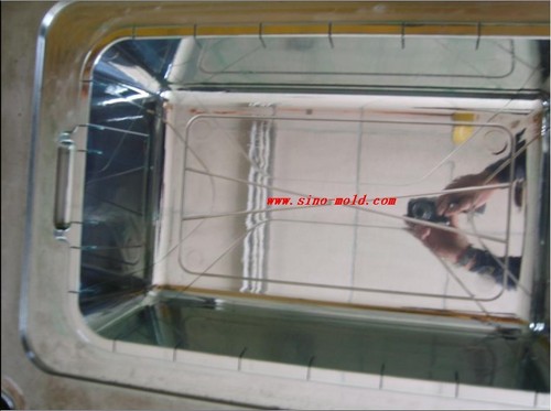 High Polish Mold