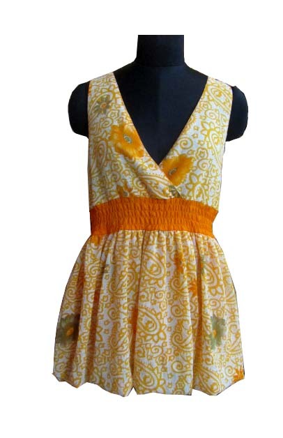 Without Sleeves Designer Top