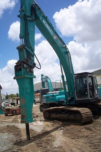 Rock Breaker Renting Services