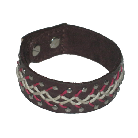 Thread Work Leather Bracelet