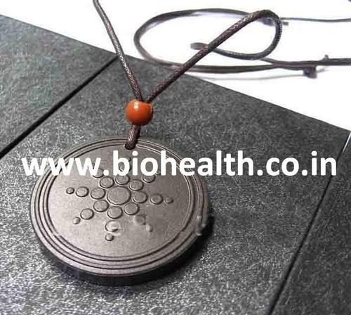 Quantum pendant in West Bengal