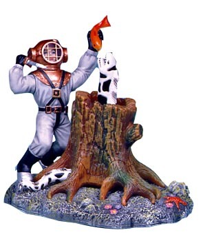 PENN PLAX DIVER WITH EEL