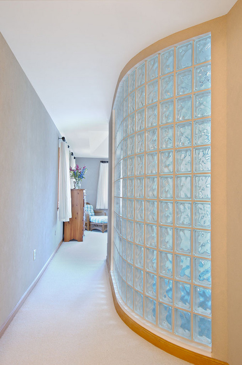 GLASS BLOCK