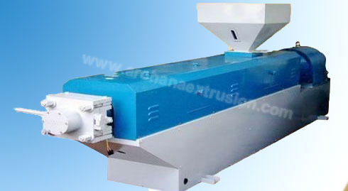 Plastic Extruder Machine