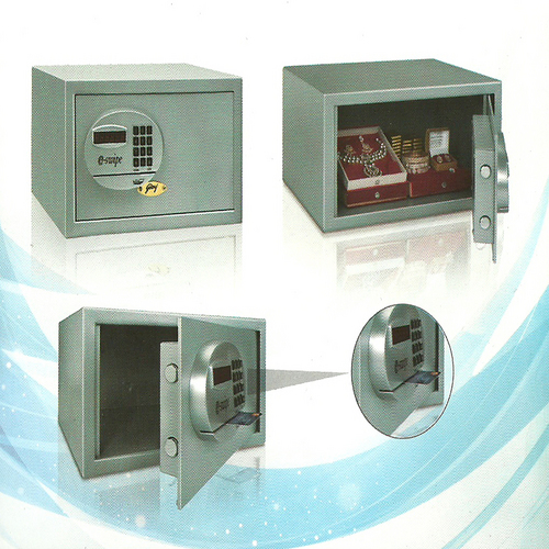 Godrej E Swipe Locker