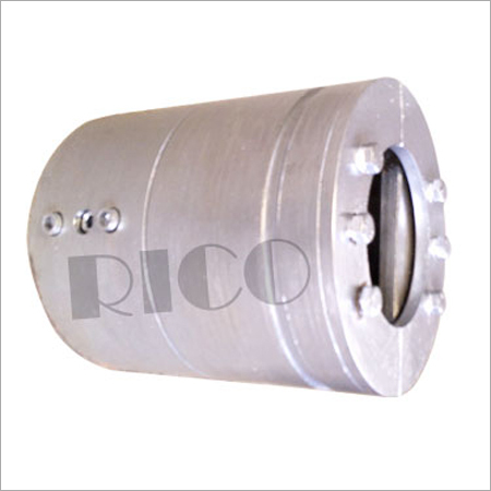 Universal Couplings