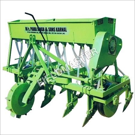 Seed Cum Fertilizer Drill Capacity: 50 Kg/hr