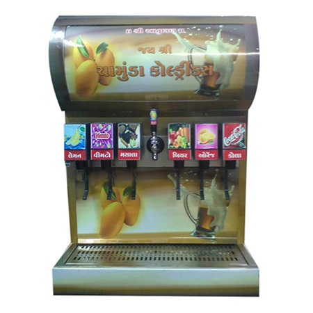 6+1 Soda Machine - Stainless Steel, 300 Liter Capacity, PLC Control , Manual Operation, 0.4Â°C Filling Temperature, Agitator Mixer, 220V Motor Power, 1-Year Warranty, 75 kg