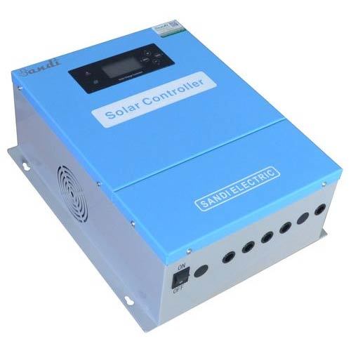 Solar Charge Controller For Charging Battery