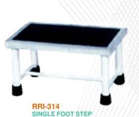 single foot step
