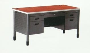 Wooden Office Table