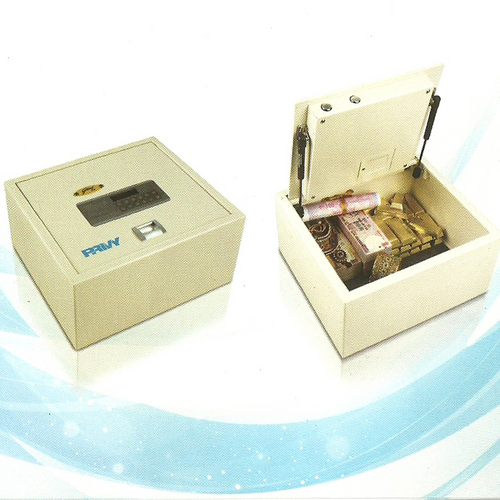 Privy Security Lockers