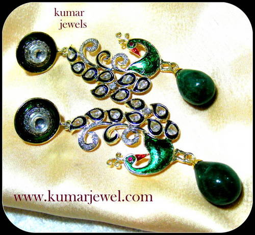 PEACOCK LONG EARRING.