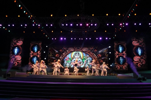 INDOOR FULL COLOR LED BILLBOARD