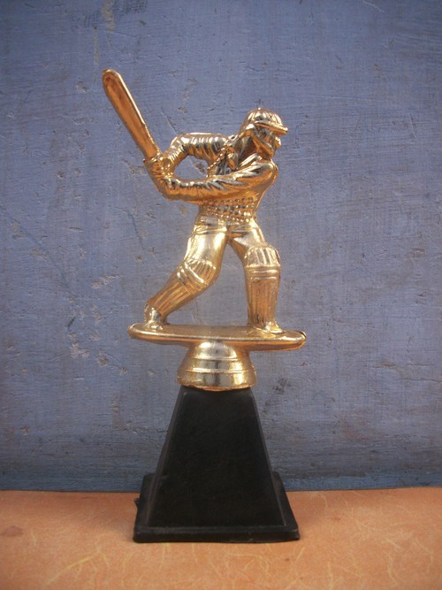 Cricket Statue
