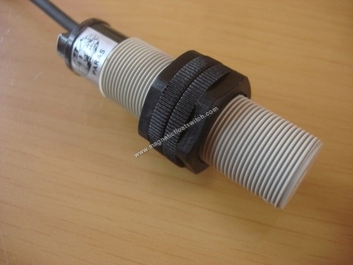Capacitive Proximity Sensors Max. Current: 200Amp Ampere (Amp)