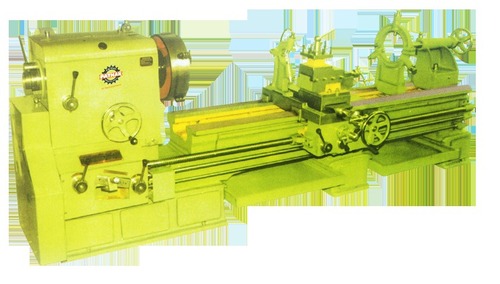 Precision Conepulley Centre Lathe Machine