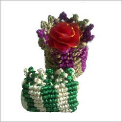 Decorative show pieces