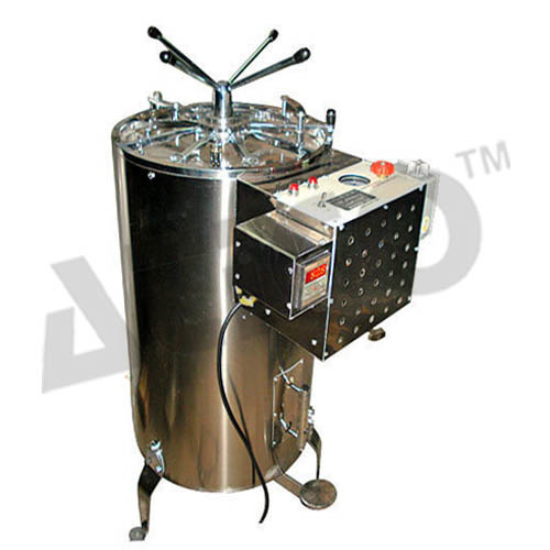 Triple Walled Vertical Autoclaves Chamber Size: 5-10 Litre