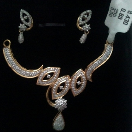 Diamond Pendant Set