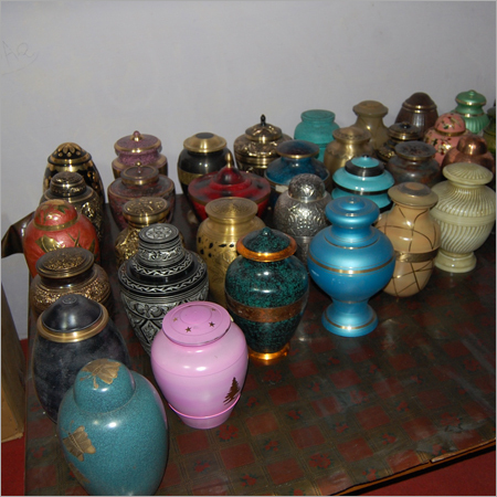 Companion Souvenir Urns
