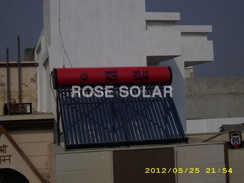 SOLAR WATER HEATER 300 LPD