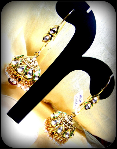 LONG HOOK JHUMKI.