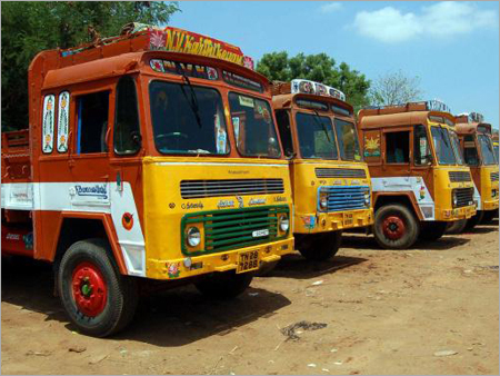 Road Runner Transportation Services - Variable Payload Capacity Multiple Vehicle Types Efficient Handling by Experienced Staff GPS Tracking