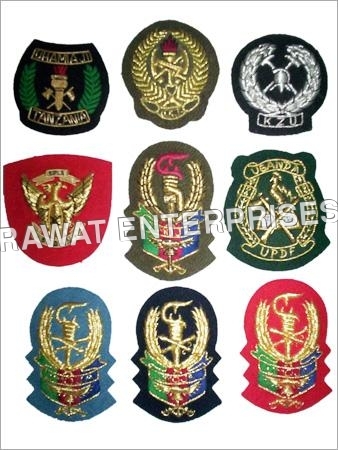 MilItary Cap Badges